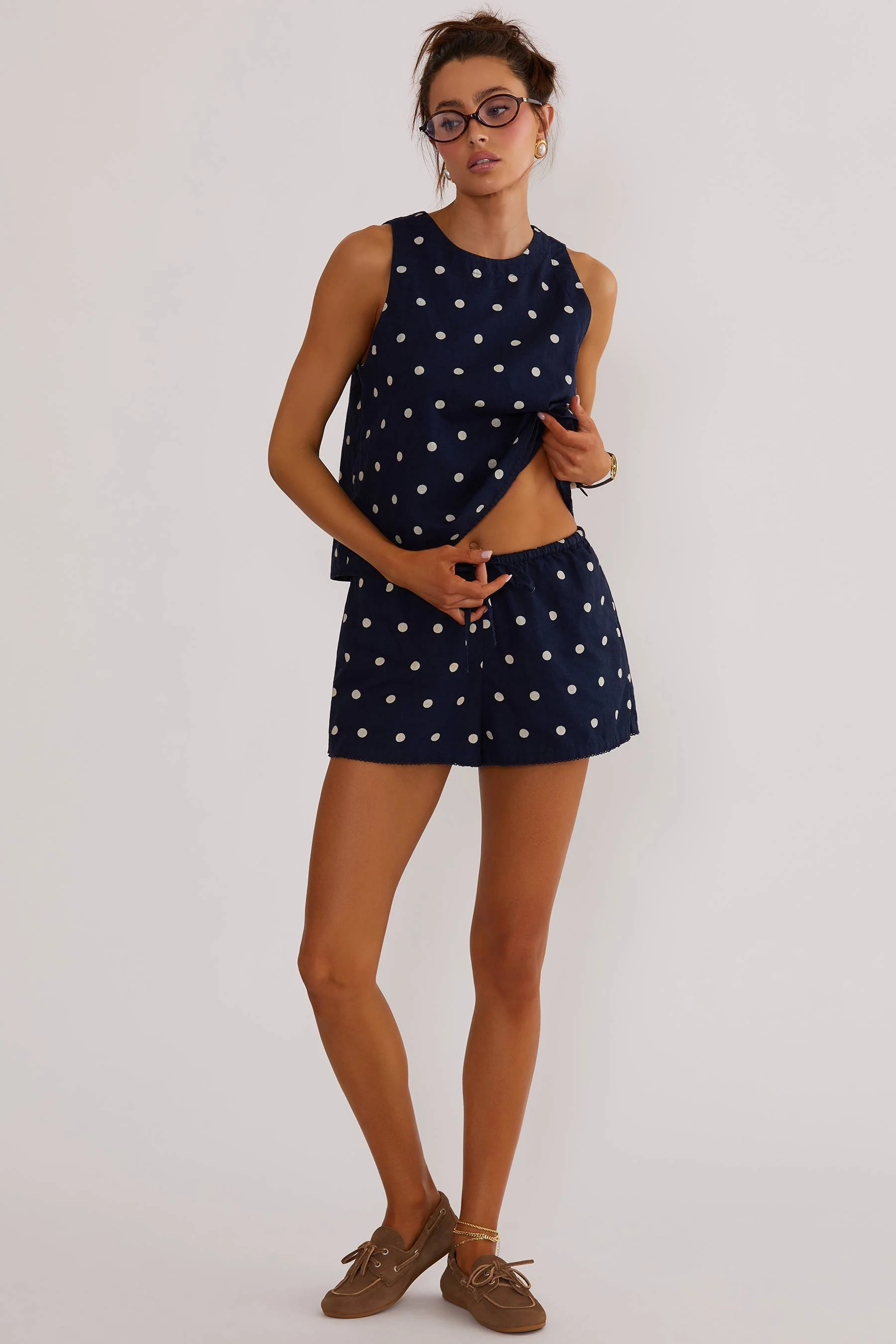 Birkley Short Navy Polka Dot Linen - Image 7